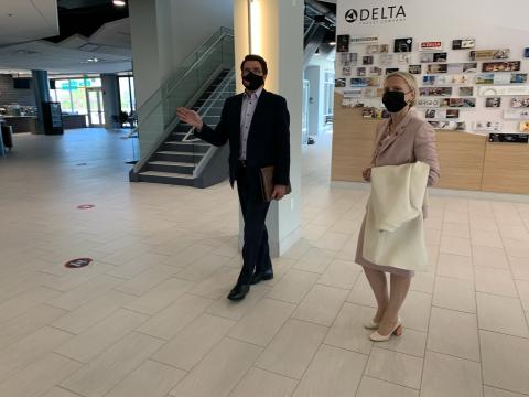 Rep. Spartz tours the Delta Faucet Company Headquarters with company president Ken Roberts.